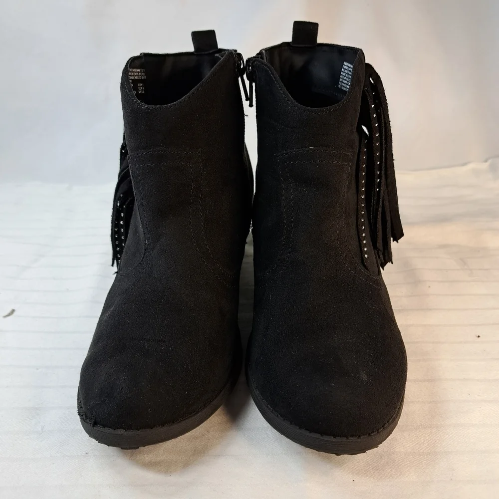Wonder Nation Black Fringed Ankle Boots Kids Size 4